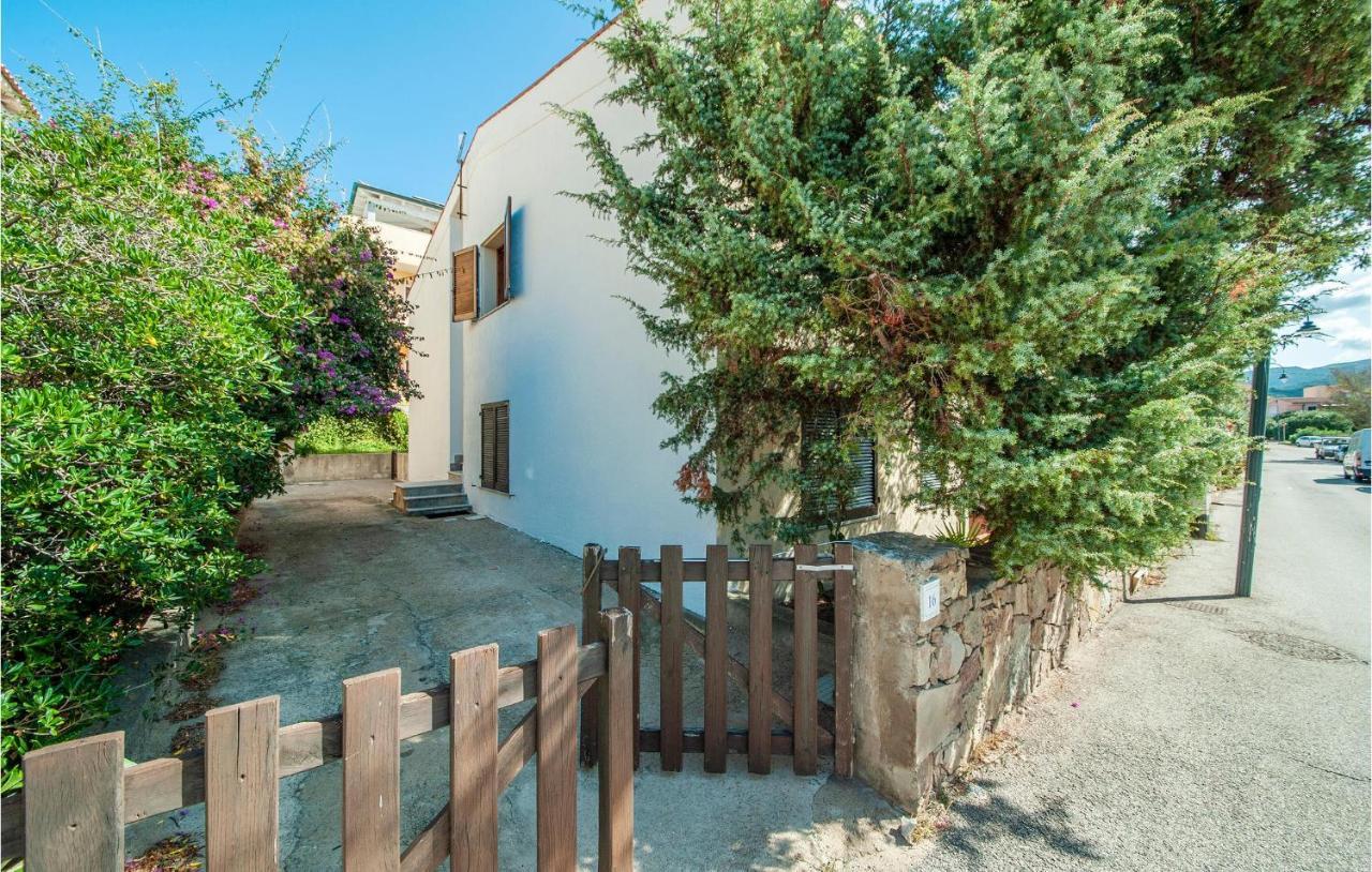 Trilo Sup Apartment Isola Rossa Exterior photo